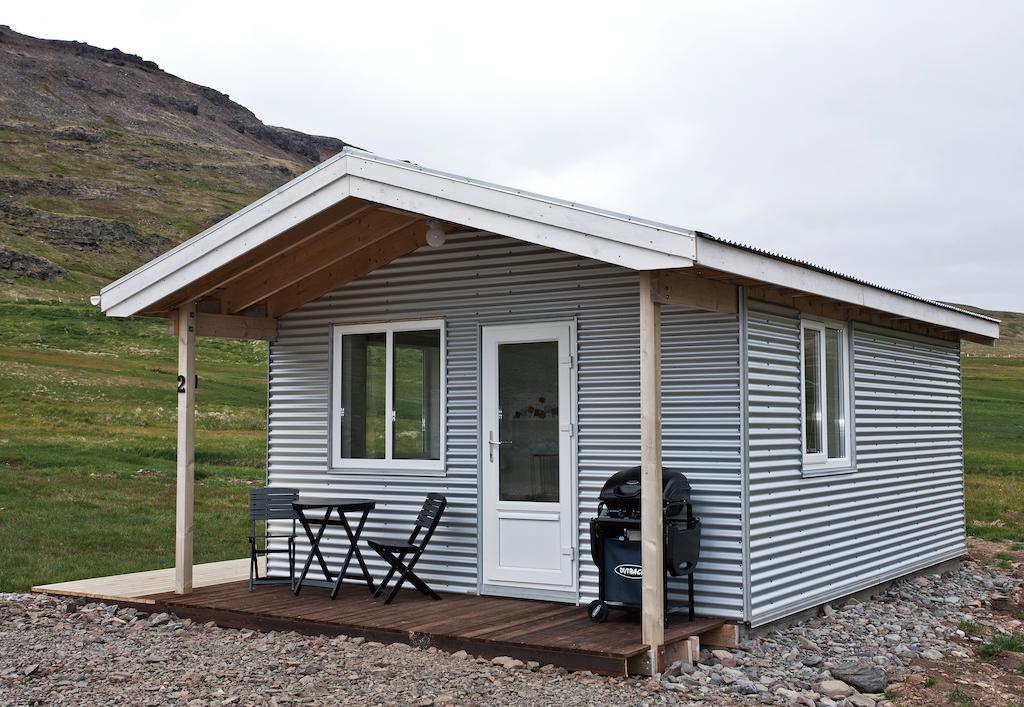 Urdartindur Guesthouse And Cottages Northurfjorthur Rum bild